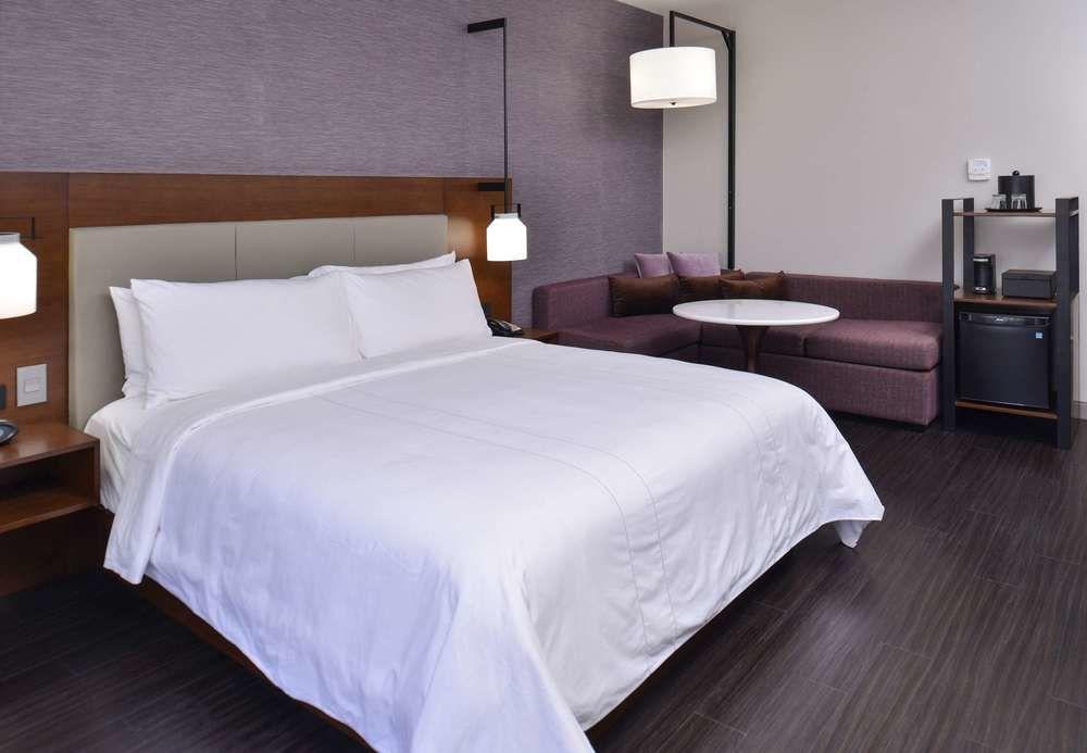 Visalia Marriott At The Convention Center Hotel Екстериор снимка
