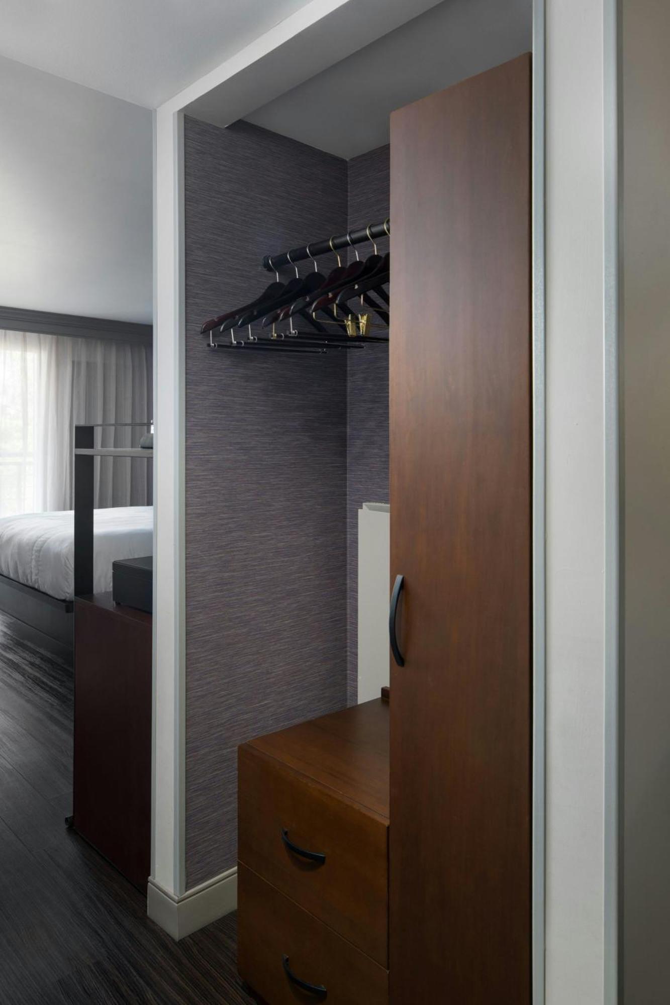 Visalia Marriott At The Convention Center Hotel Екстериор снимка