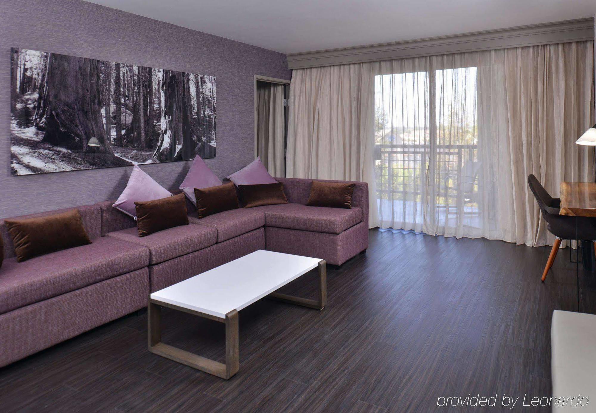 Visalia Marriott At The Convention Center Hotel Екстериор снимка