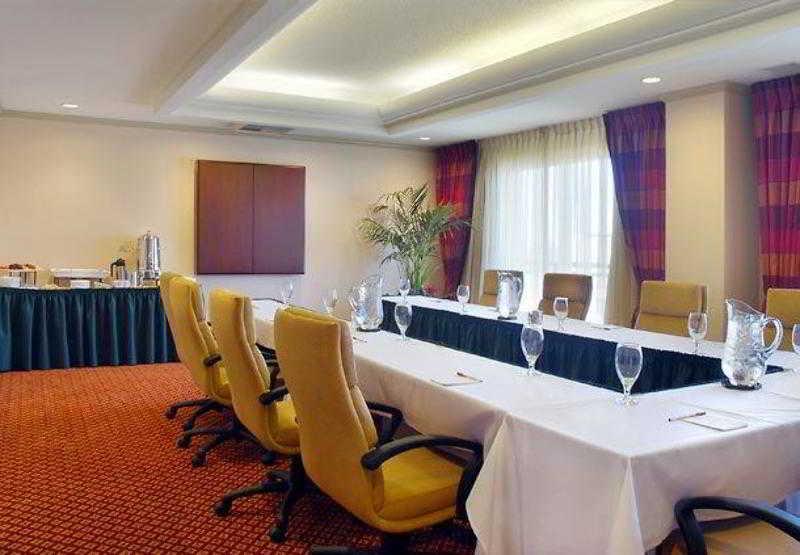 Visalia Marriott At The Convention Center Hotel Съоръжения снимка